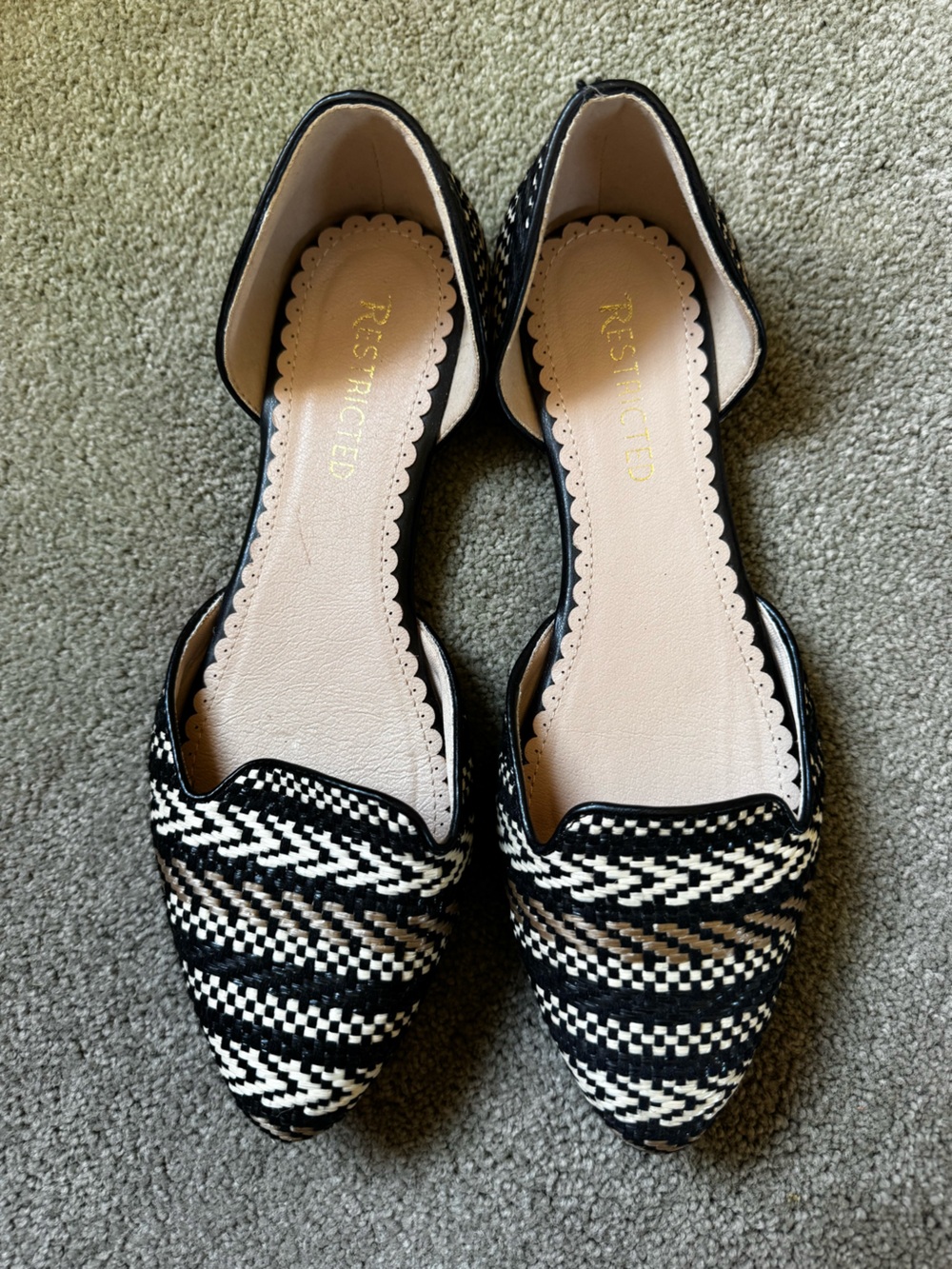 RESTRICTED Women’s Black/Tan Boho Aztec Woven Cushioned Patterned Flats